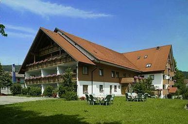 Landgasthof Zum Schwarzen Grat Isny im Allgäu Екстериор снимка