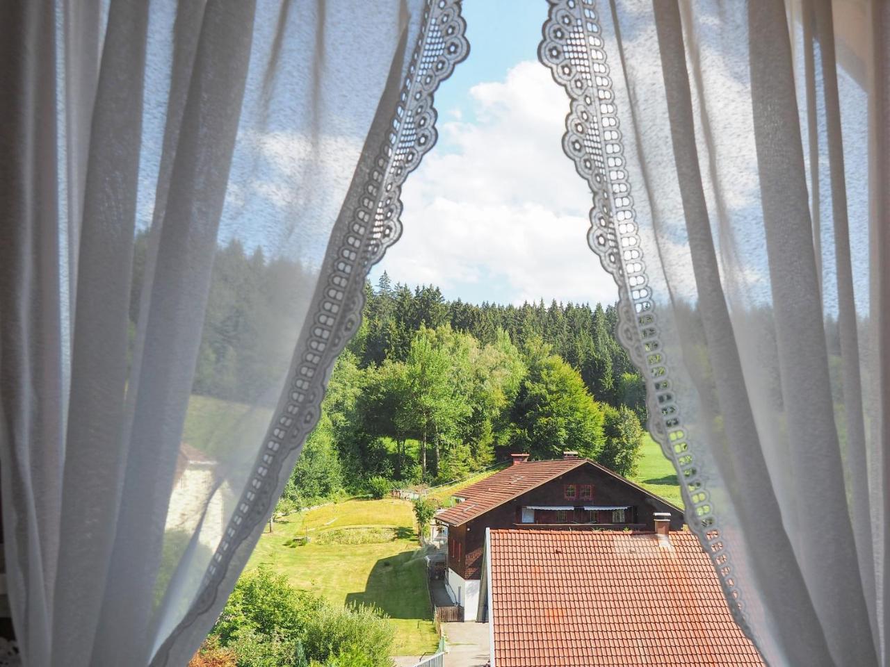 Landgasthof Zum Schwarzen Grat Isny im Allgäu Екстериор снимка