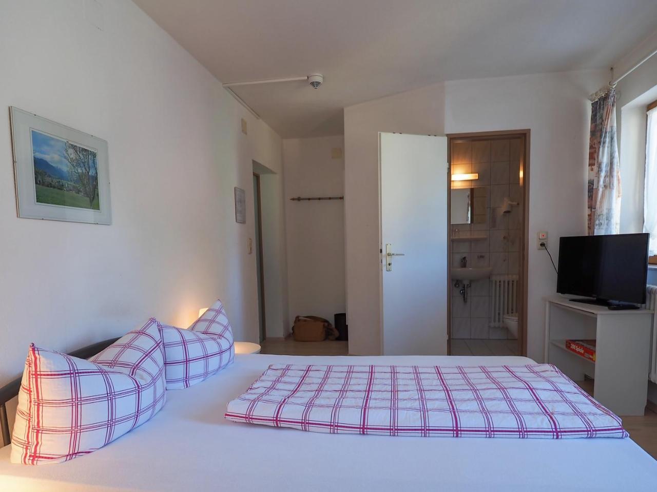 Landgasthof Zum Schwarzen Grat Isny im Allgäu Екстериор снимка
